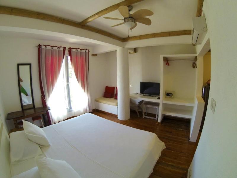 Lanterna Hotel Boracay Balabag  Zimmer foto